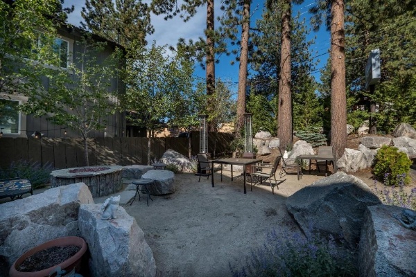Resthaven Tahoe image 22