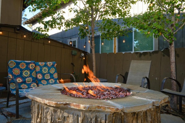 Resthaven Tahoe image 4